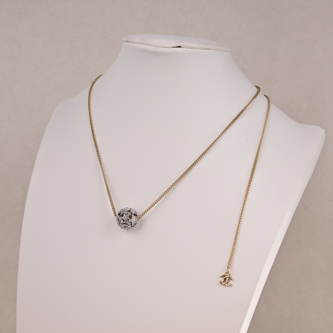 Chanel Haute Couture Haute Couture Fine Jewelry Necklace Bracelet Ring 3
