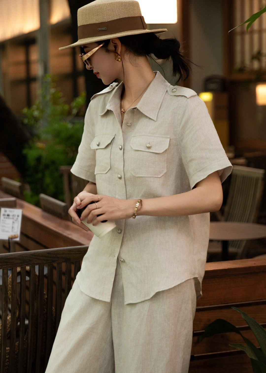 High-Quality Women’s Linen Suit: Natural, Organic, and Environmentally Friendly Option