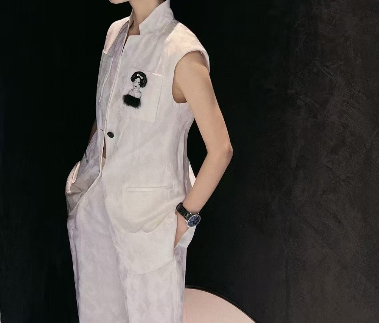 Luxury Women’s Suit: LV-Inspired Custom Fabric with High-Temperature Silk Lace – New Chinese National Wind Design - 图片 8