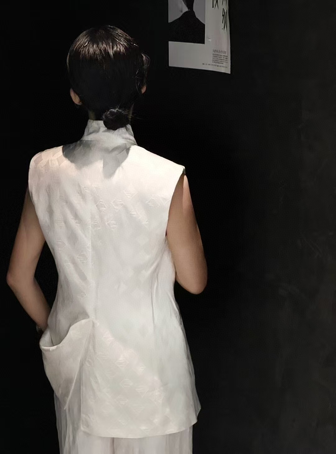 Luxury Women’s Suit: LV-Inspired Custom Fabric with High-Temperature Silk Lace – New Chinese National Wind Design - 图片 5
