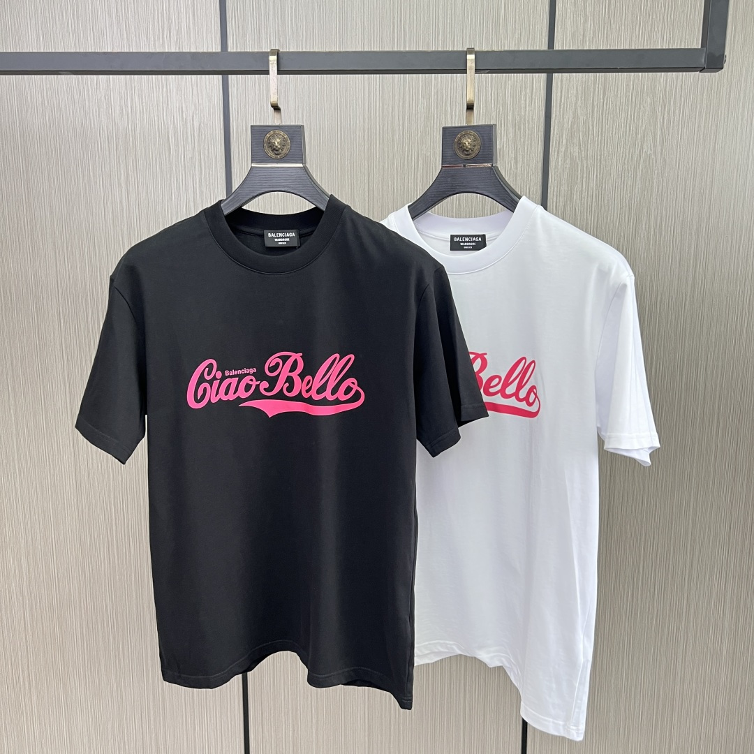 。新款🌟巴黎世家新款T恤，面料采用顶级原版精梳棉洗水面料，立体印花图案设计，时尚潮流，顶级的做工，高端品