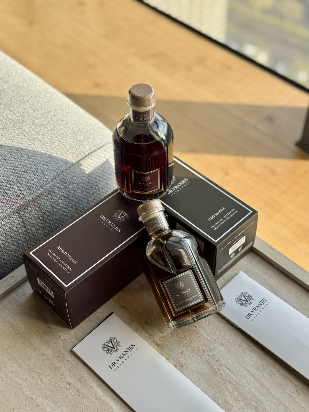 缪缪 Miu Miu 高定典藏名品高定成衣时装外套连衣裙衬衫T恤 #30BC89C4