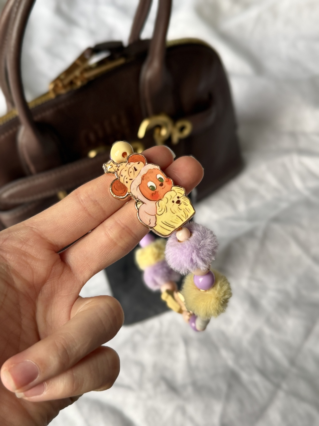 栗子奶油
实物比图好看N倍
简直就是仙女必备手机链！