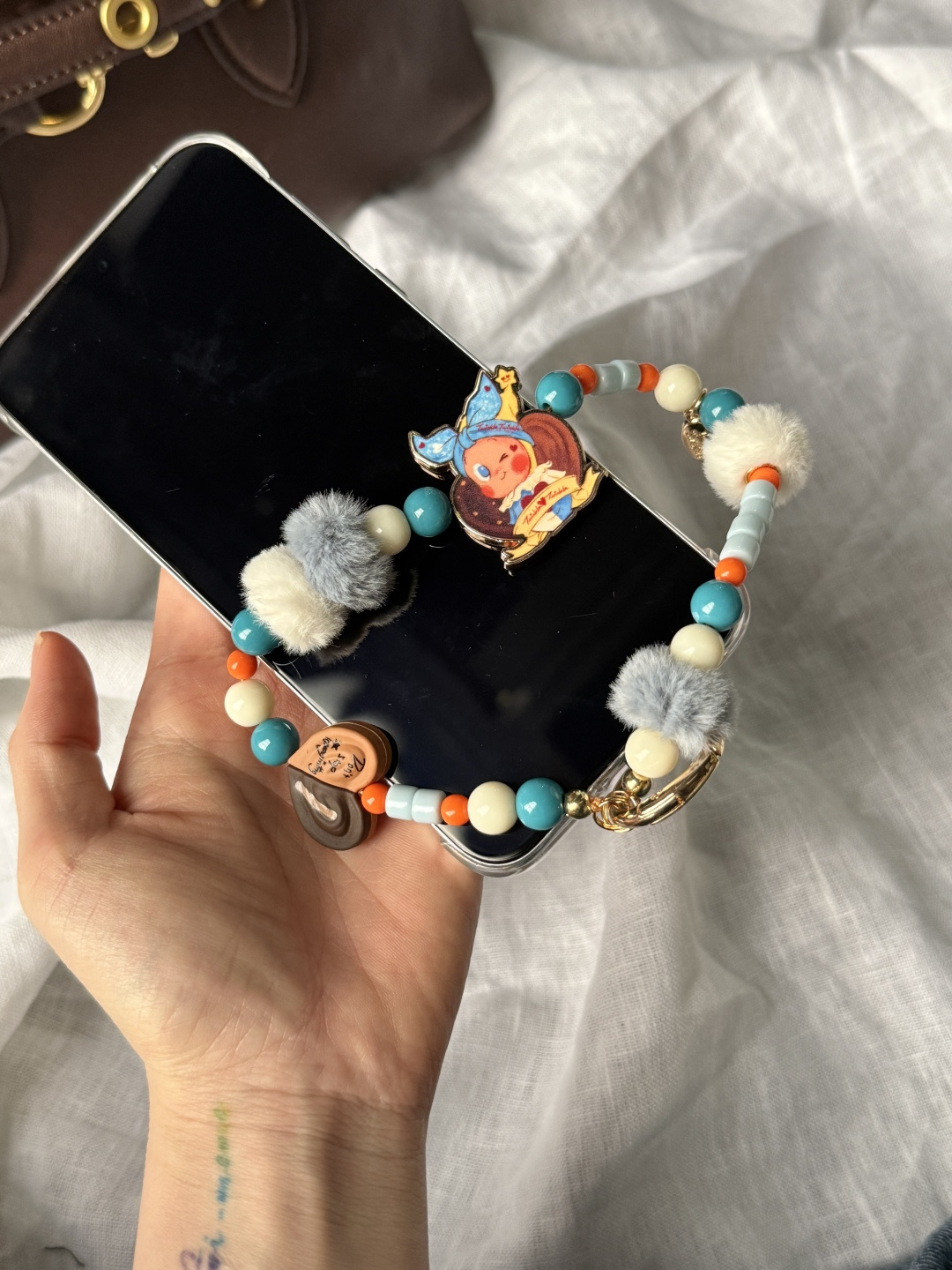 幸福蝴蝶酥这配色超耐看
缤纷却不杂乱，越看越爱👇🏻