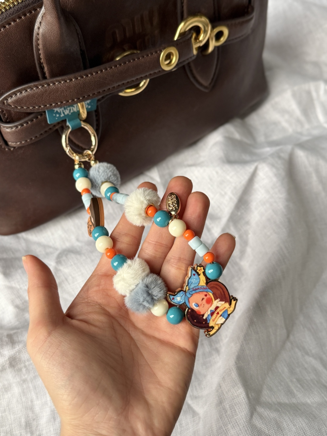 幸福蝴蝶酥这配色超耐看
缤纷却不杂乱，越看越爱👇🏻