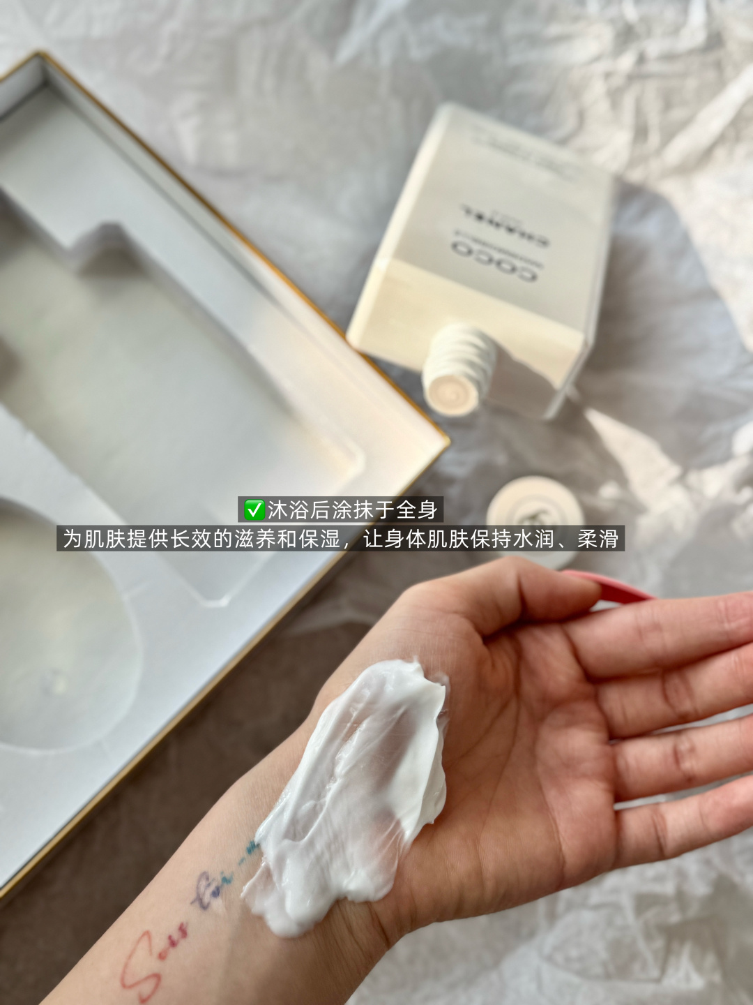 普拉达 Prada 高定典藏名品高定成衣时装外套连衣裙衬衫T恤 #C6A378AF 3