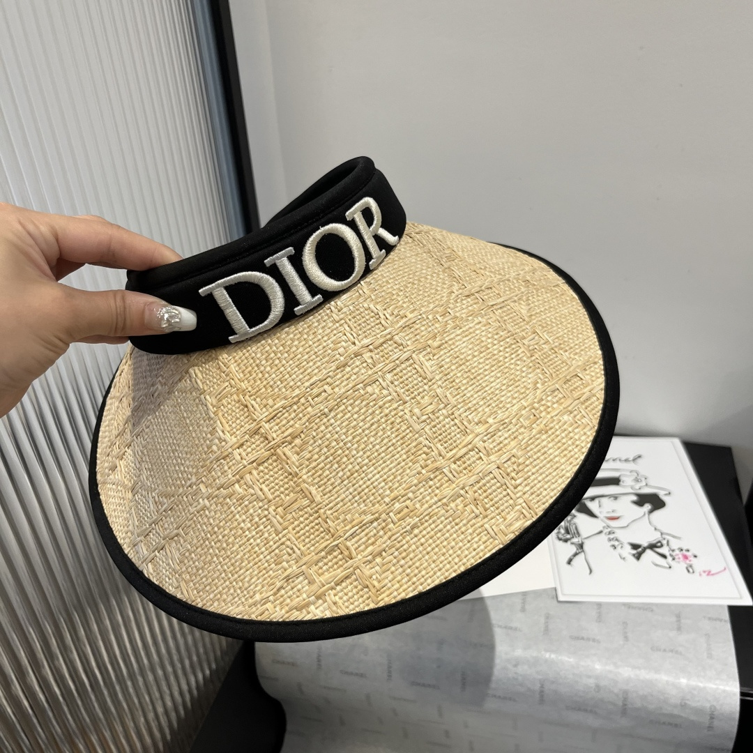 NO:225023,New - Dior new embroidered alphabet empty hat Exclusive custom style Head circumference 55~58cm sun protection and sun protection natural hat Straw hat Fisherman's hat Baseball hat Knit hat, hat, dior, espadrilles, hats19860909上新 —— dior新款刺绣字母草空帽 独家定制款 头围55～58cm防晒遮阳 本色帽子草帽渔夫帽棒球帽针织帽,帽子,dior,espadrilles,hats,hat