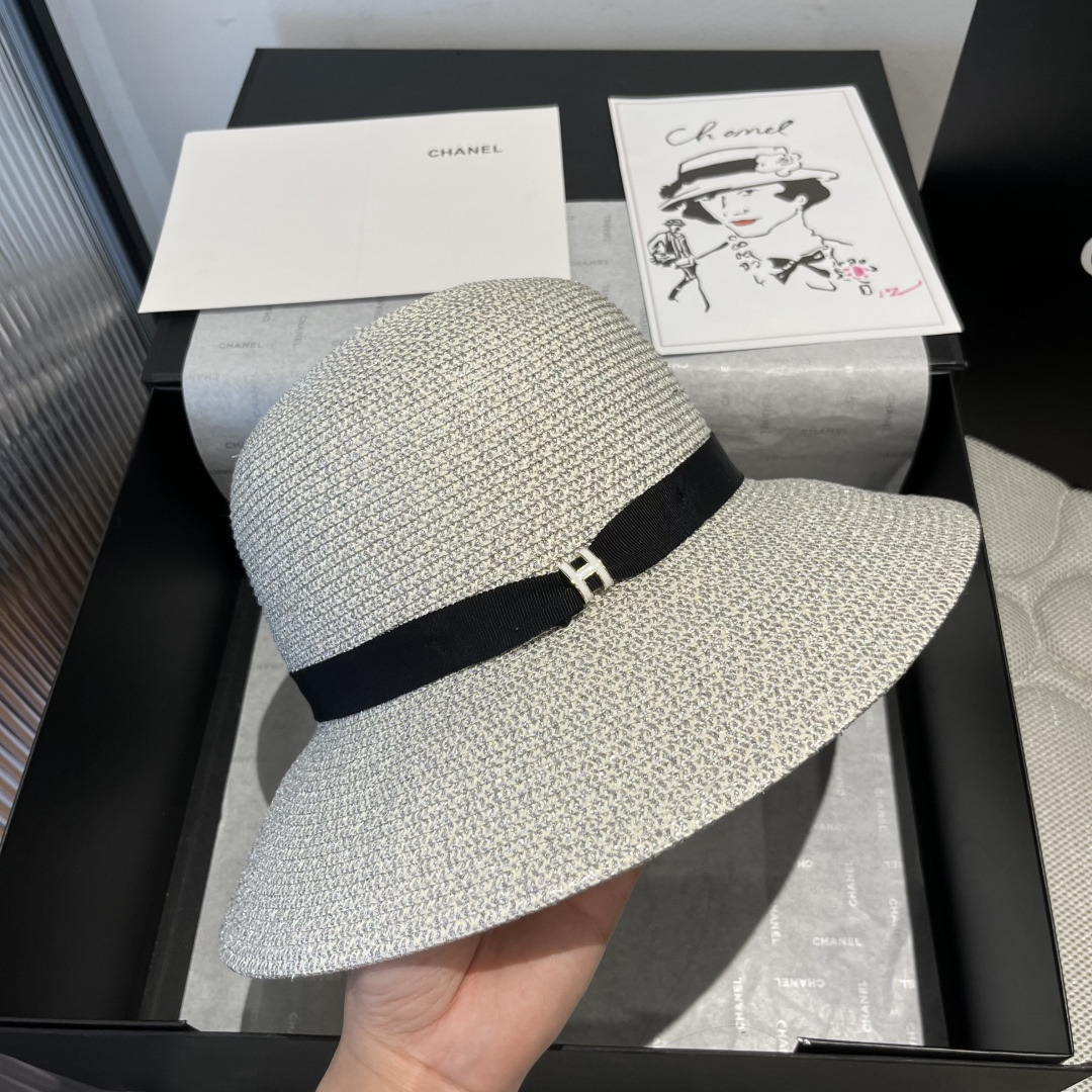 NO:225766,Hermes straw hat, sunbasin hat, foldable, high-end custom, head circumference 57cm. Hat straw hat fisherman hat baseball hat, hat, hermes, espadrilles, hats19860909爱马仕草帽,遮阳盆帽,可折叠,高级定制,头围57cm.帽子草帽渔夫帽棒球帽,帽子,hermes,espadrilles,hats,hat