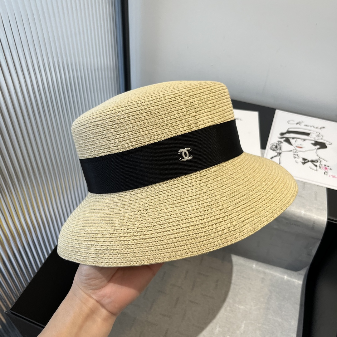 NO:226531,Chanel Chanel new straw hat, socialite style, head circumference 57cm hat, straw hat, fisherman hat, baseball hat, hat, chanel, chanel, espadrilles, hats19860909Chanel香奈儿新款草帽,名媛风,头围57cm帽子草帽渔夫帽棒球帽,帽子,chanel,chanel,espadrilles,hats,hat