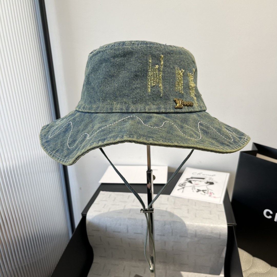NO:226537,LV cowboy fisherman hat, head circumference 57cm hat, straw hat fisherman hat baseball hat, hat, louis vuitton, espadrilles, hats19860909LV牛仔渔夫帽,头围57cm帽子草帽渔夫帽棒球帽,帽子,louis vuitton,espadrilles,hats,hat