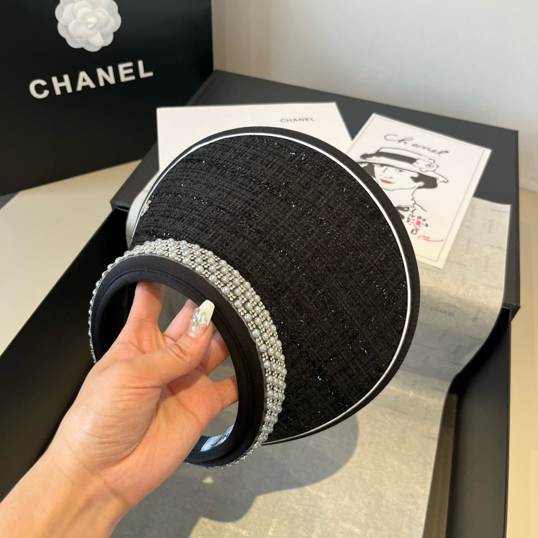 P

Chanel香奈儿珍珠发箍，遮阳帽