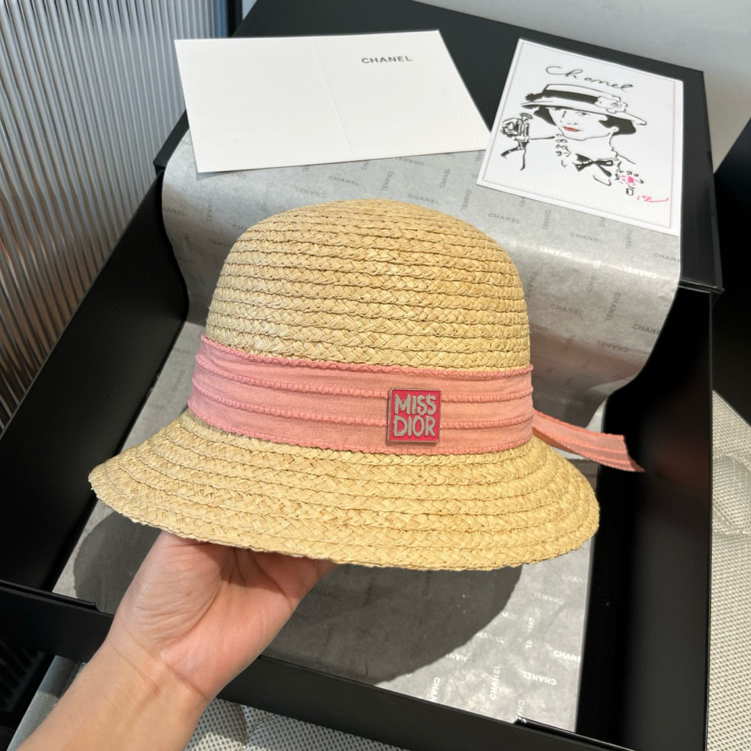 P
Dior冬奥2025夏款礼帽，草帽，小清新 头围57cm