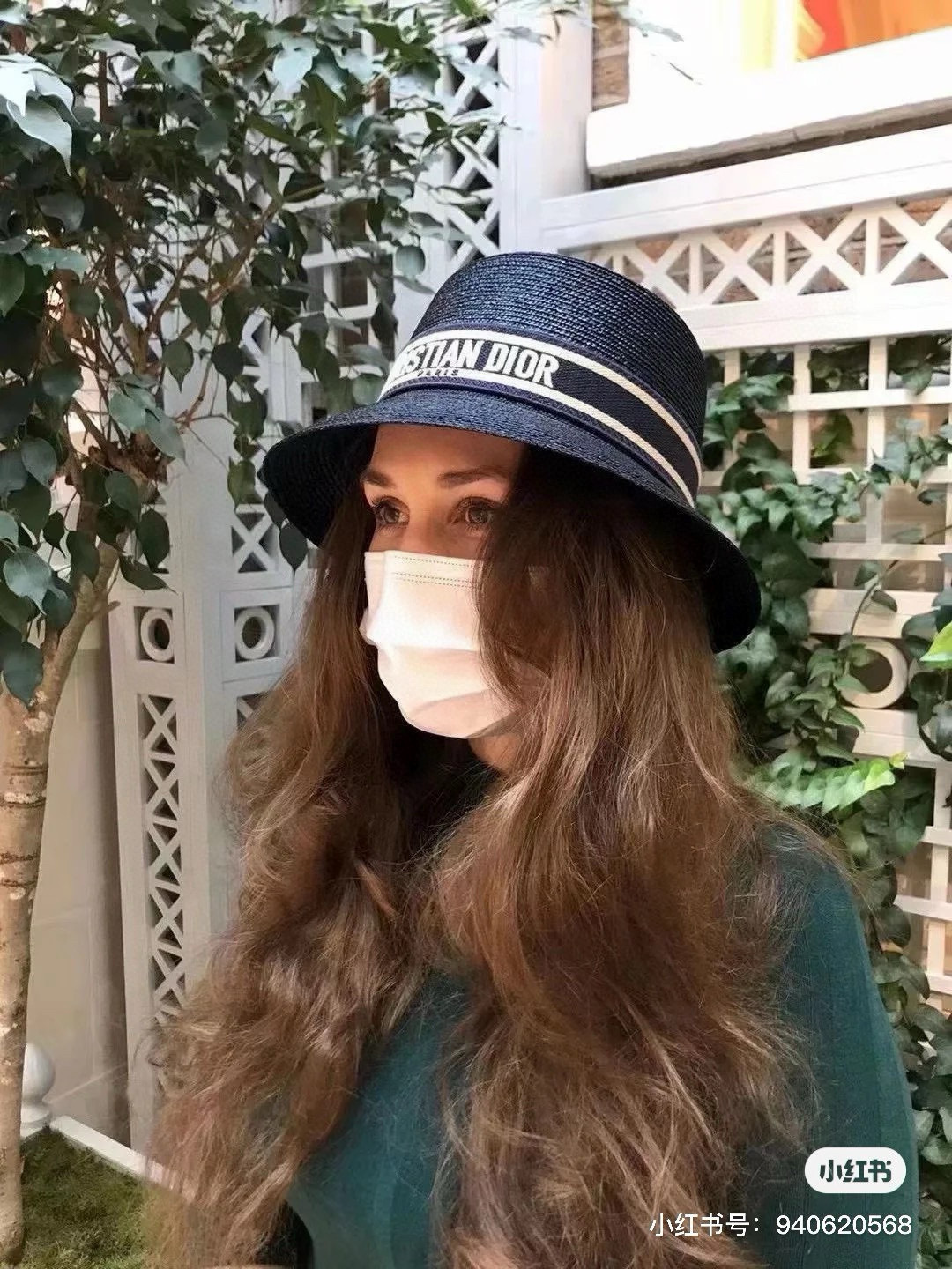 P。高版本
Dior迪奥官方款麦秆草帽，高密度制作，一顶超级有品位的草帽了~出街首选！帽型超美腻颜色妥妥