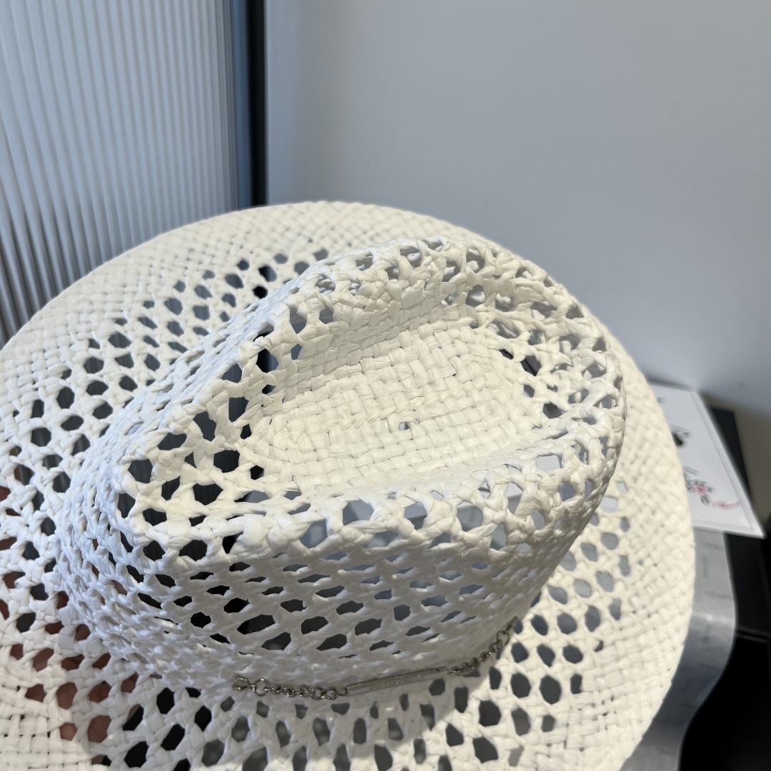 P

miumiu缪缪新款礼帽，镂空礼帽，头围57cm