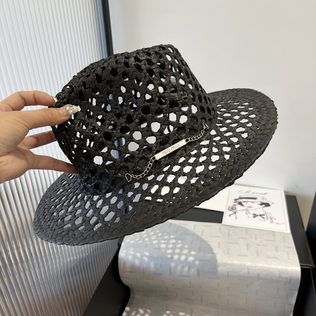 P

miumiu缪缪新款礼帽，镂空礼帽，头围57cm