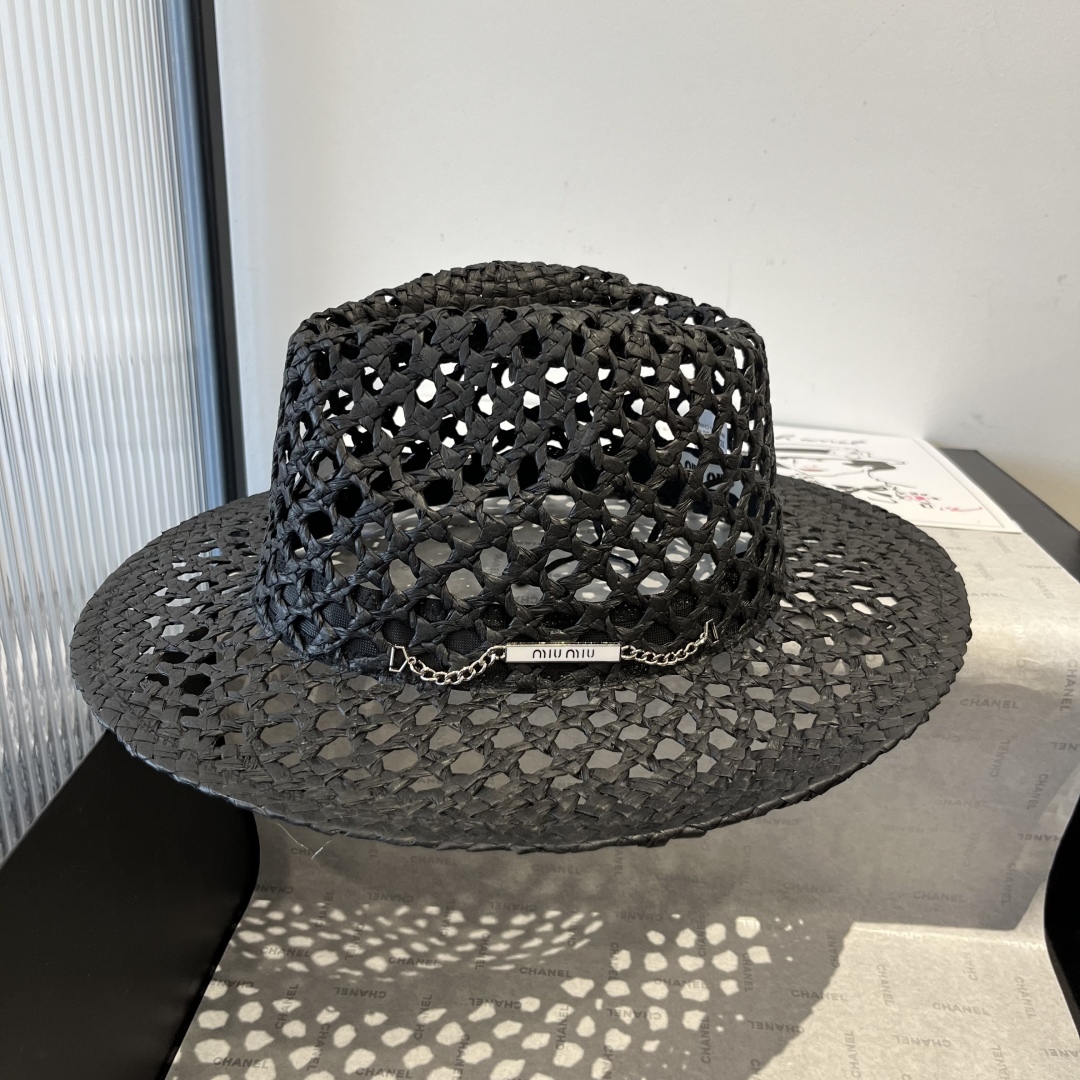 P

miumiu缪缪新款礼帽，镂空礼帽，头围57cm
