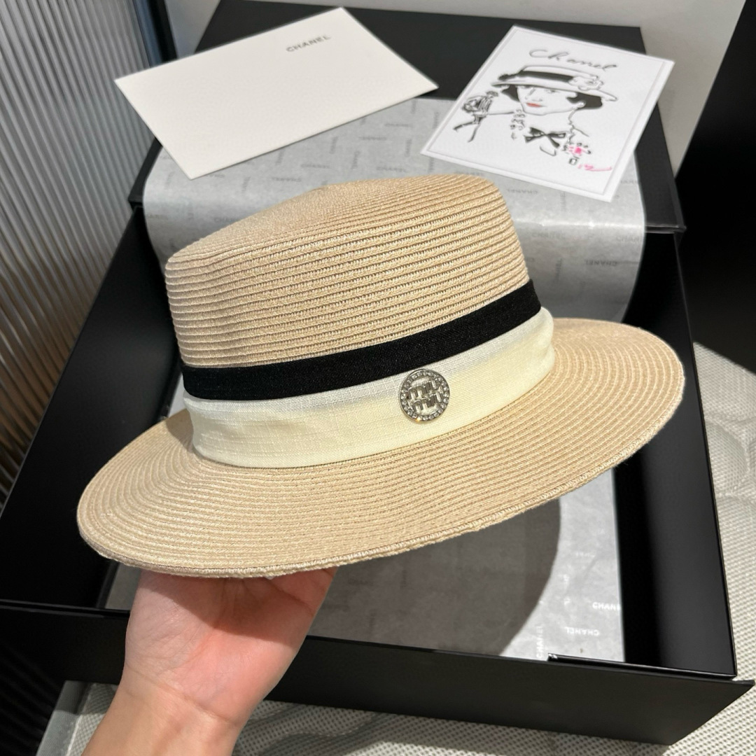 P
miumiu缪缪新款平顶礼帽，PP草面料，头围57cm
