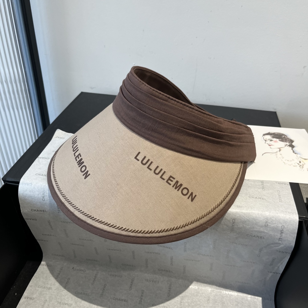 P

lulu潮牌空顶鸭舌帽