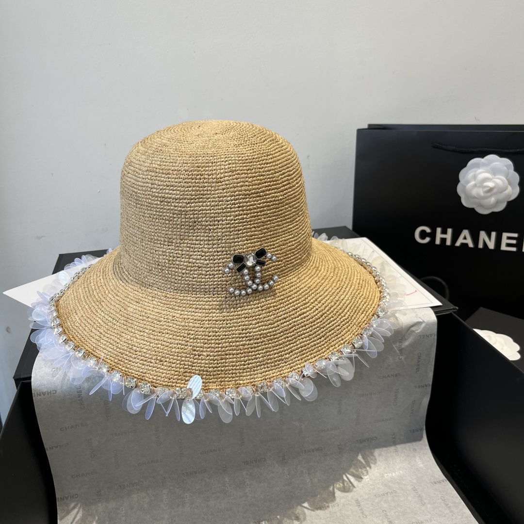 P

Chanel香奈儿拉菲草帽 ，纯手工钩织，高端定制，头围57cm
