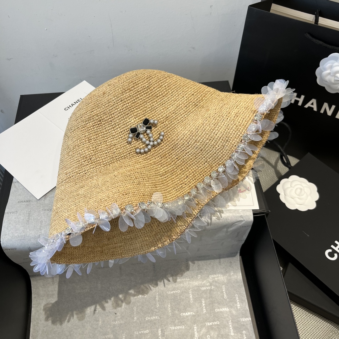 P

Chanel香奈儿拉菲草帽 ，纯手工钩织，高端定制，头围57cm