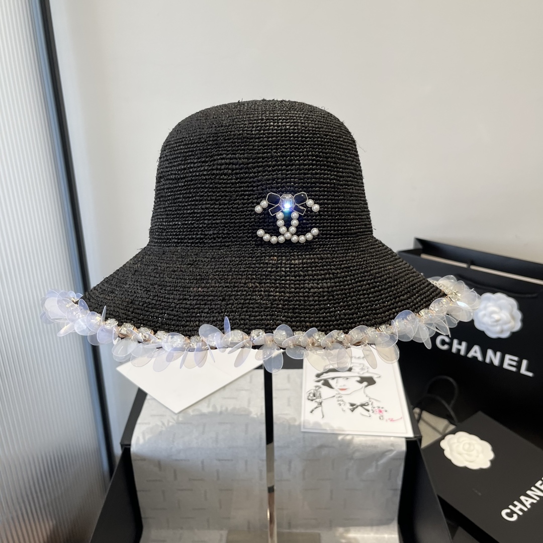 P

Chanel香奈儿拉菲草帽 ，纯手工钩织，高端定制，头围57cm