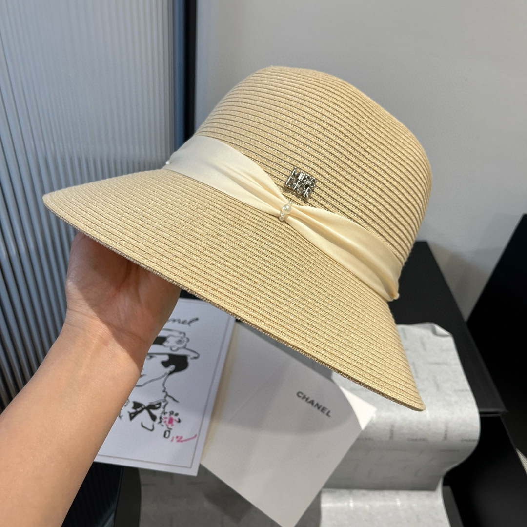P

Dior迪奥新款盆帽，PP草帽，盆帽，头围57cm