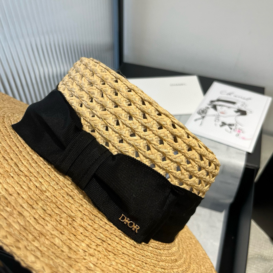 P

Dior迪奥新款拉菲草平顶帽，高级定制，时尚最佳搭配，头围57cm