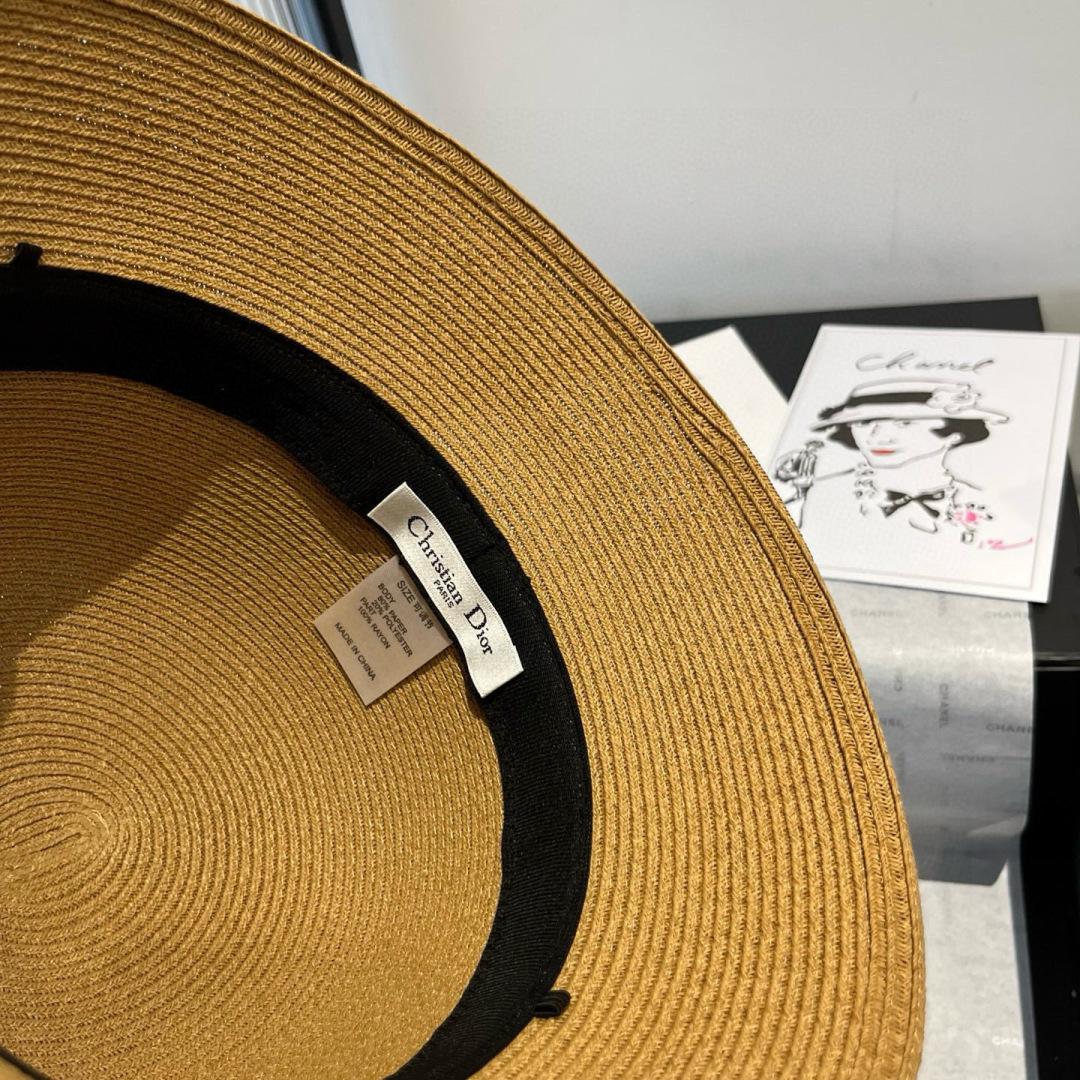 P

Dior迪奥新款盆帽，名媛风草帽，台湾PP草制作，头围57cm