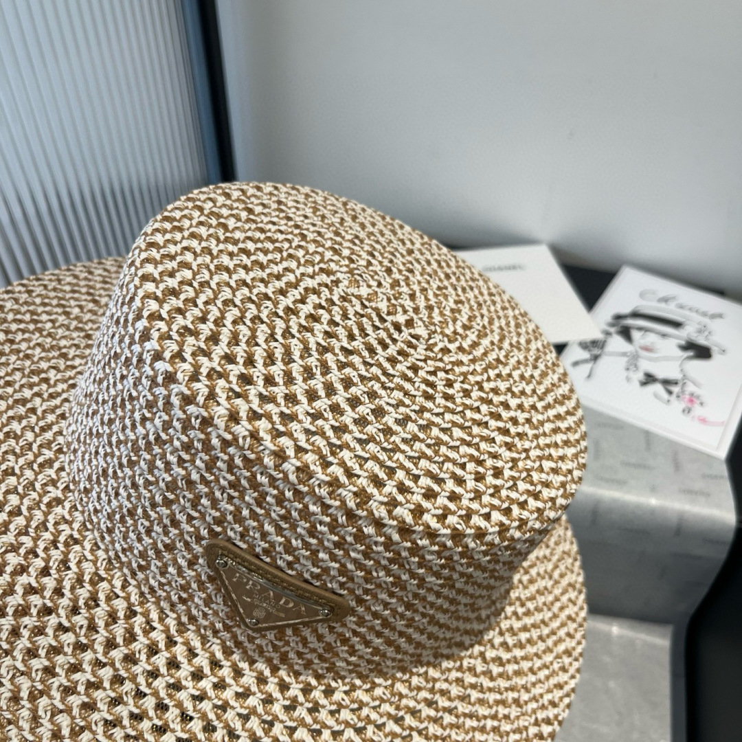 P

PRADA普拉达新款平顶礼帽，头围57cm