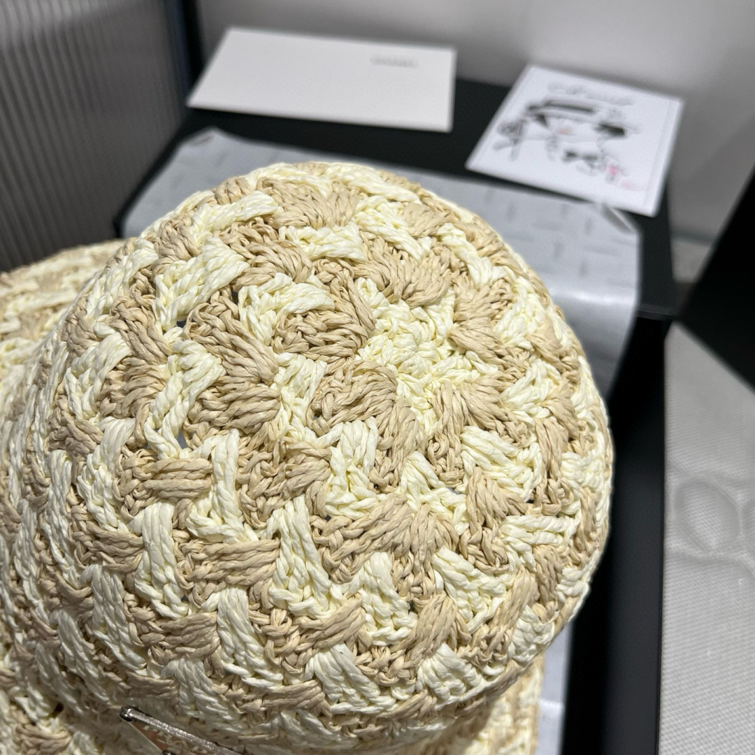P

Prada普拉达新款草帽，可折叠，独家定制款，头围57cm