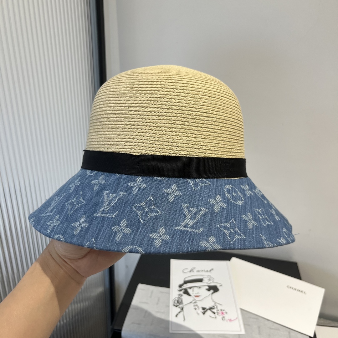 

Lv新款草帽，拉菲草制作，拼老花面料，名媛必备，头围57cm