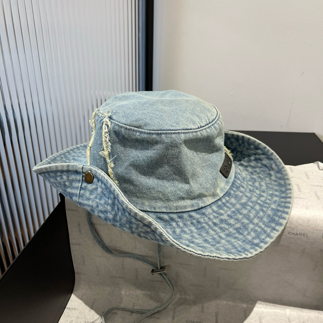 P

LV路易威登牛仔渔夫帽，头围57cm