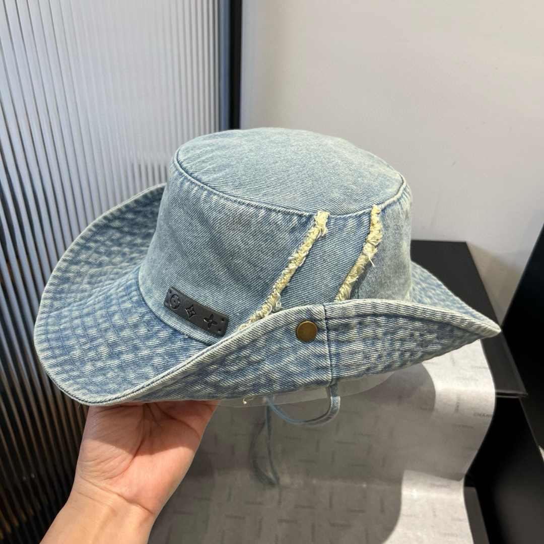 P

LV路易威登牛仔渔夫帽，头围57cm