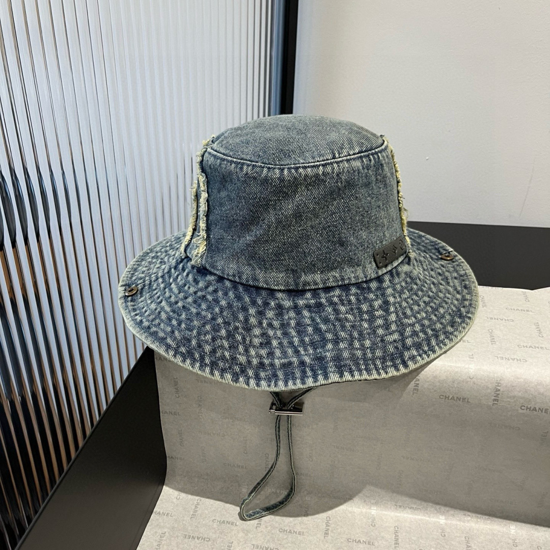 P

LV路易威登牛仔渔夫帽，头围57cm