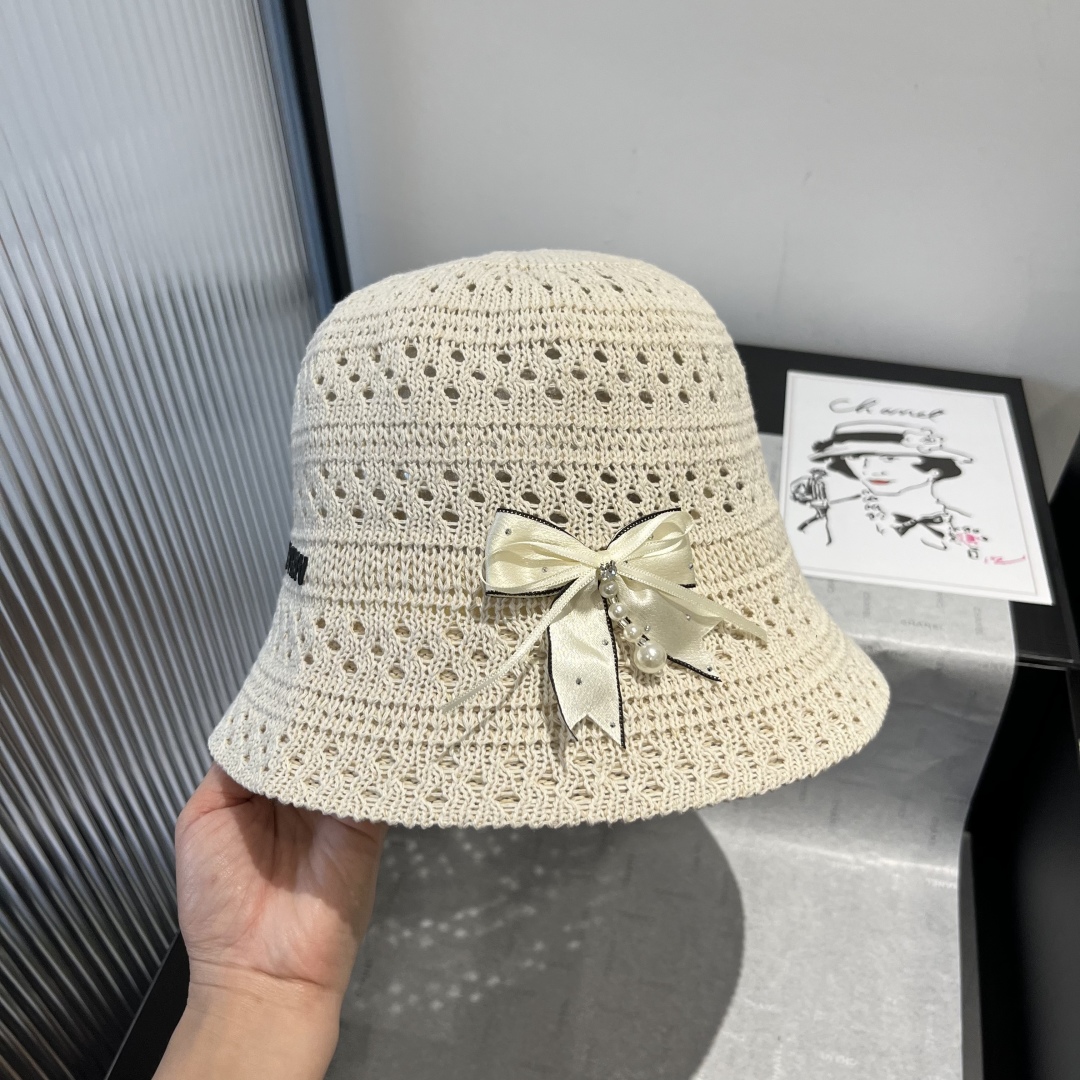 P
miumiu缪缪新款针织收购渔夫帽，头围57cm