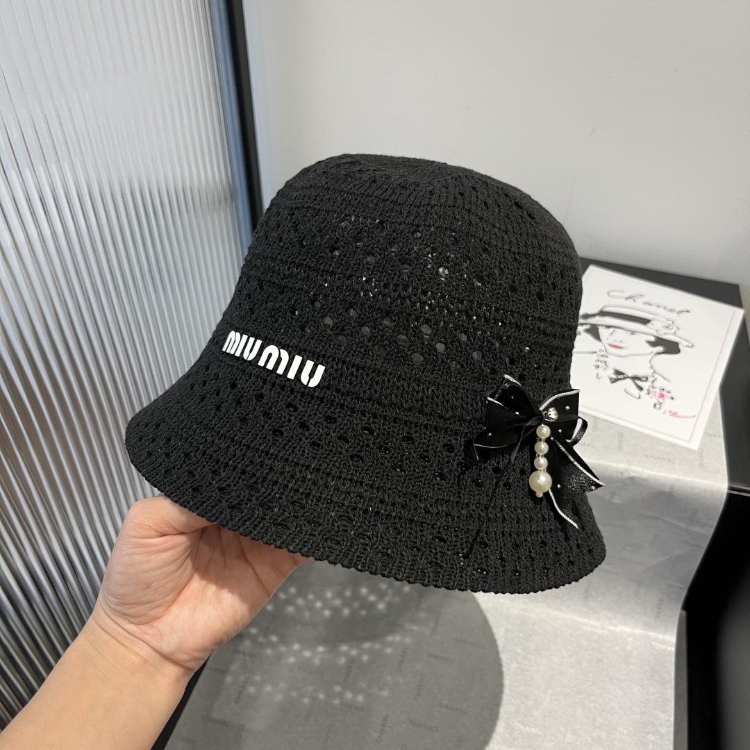 P
miumiu缪缪新款针织收购渔夫帽，头围57cm