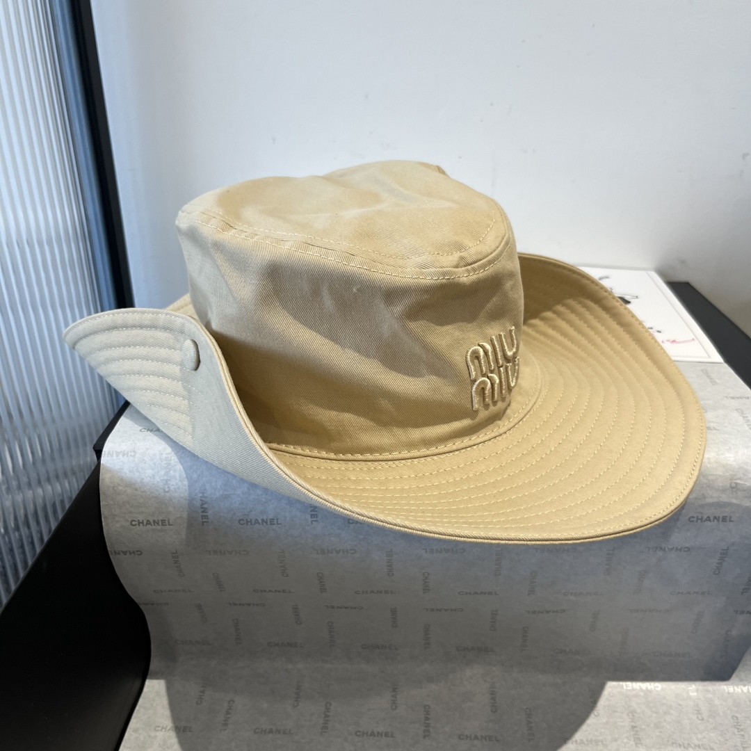 P

miumiu缪缪高端牛仔渔夫帽，原单品质，头围57cm