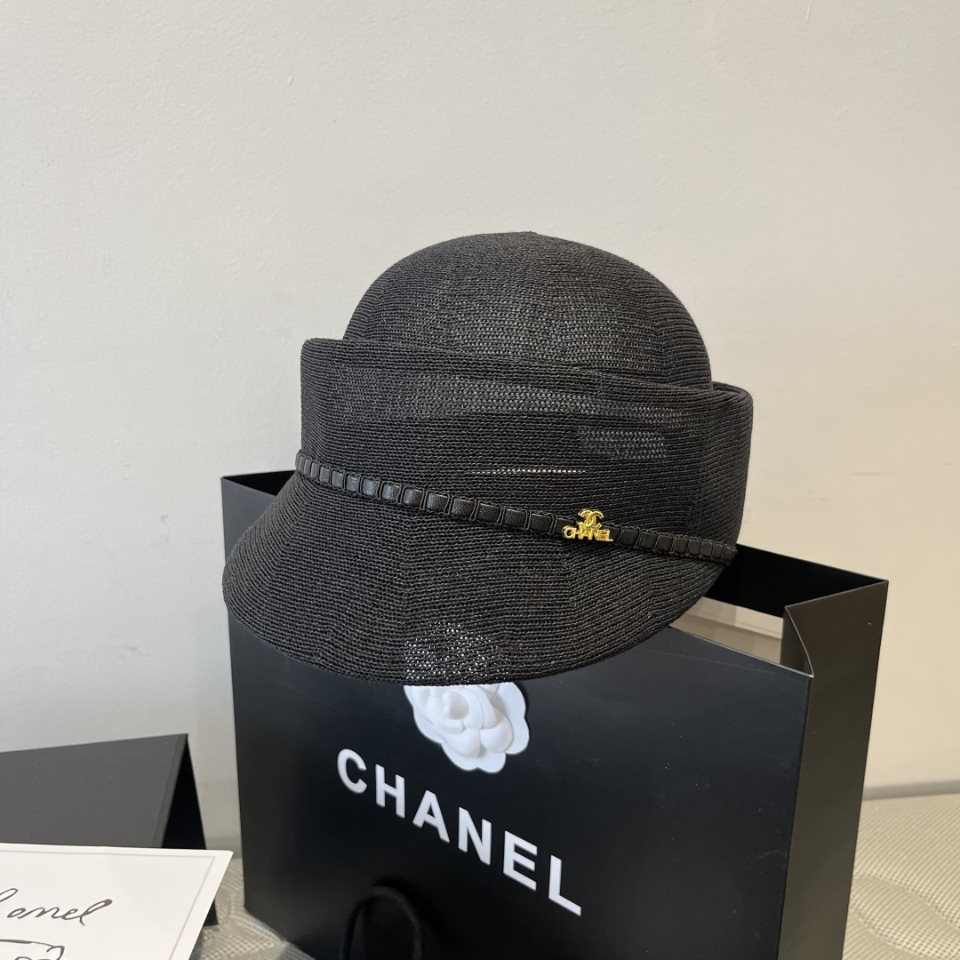 P

Chanel香奈儿新款鸭舌军帽，针织面料，轻盈舒适，头围57cm