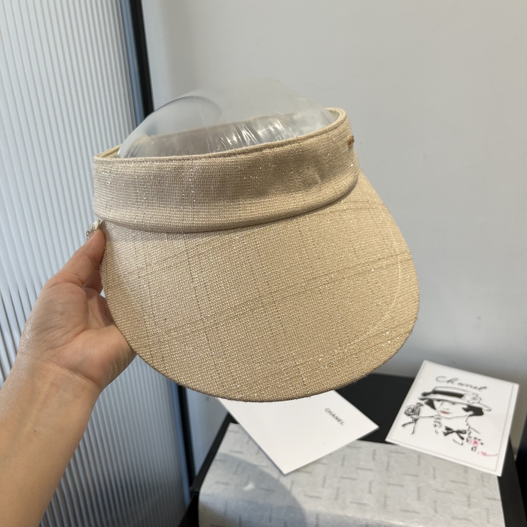 P

Dior迪奥原单空顶鸭舌帽，遮阳发箍，高端定制，带模塑贴条街
