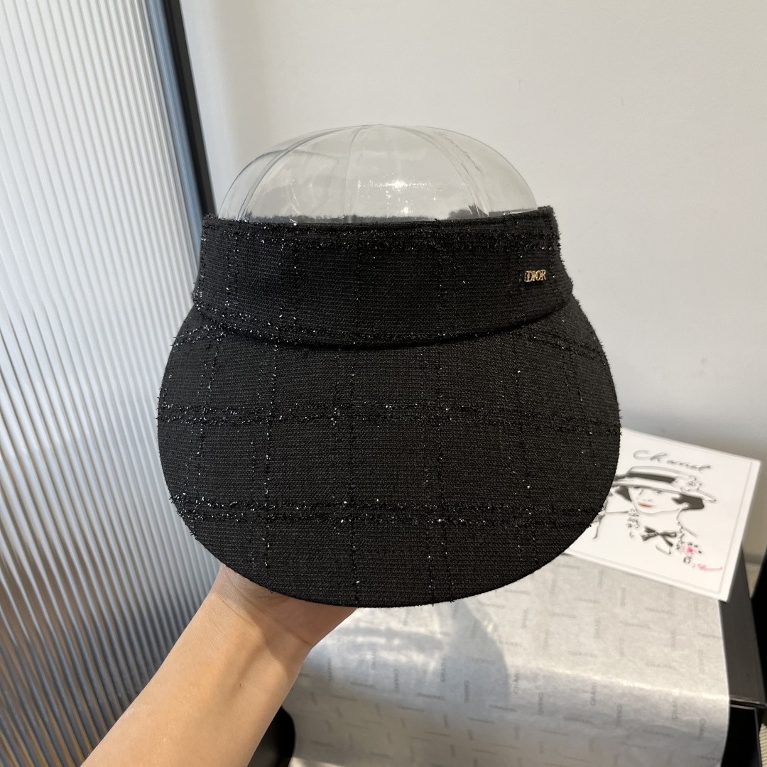P

Dior迪奥原单空顶鸭舌帽，遮阳发箍，高端定制，带模塑贴条街