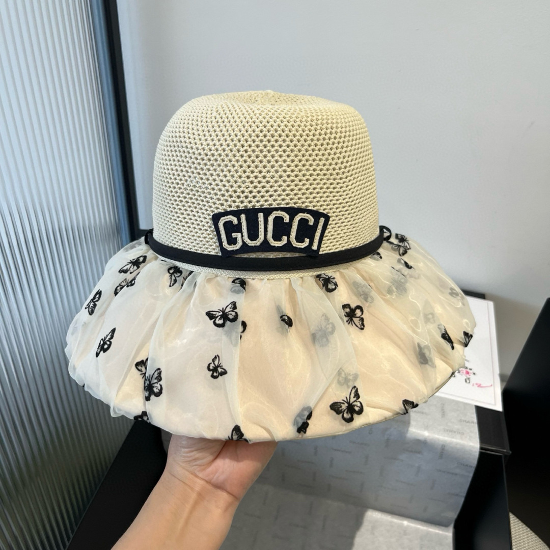 P

Gucci古奇新款灯笼帽，遮阳草帽，防紫外线帽檐，头围57cm