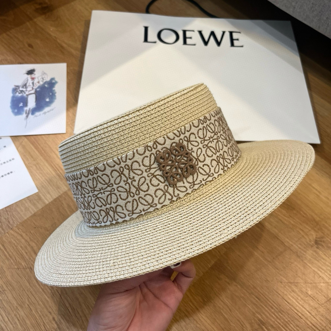 P

ＬＯＥＷＥ罗意威新款平顶草帽，礼帽，头围57cm