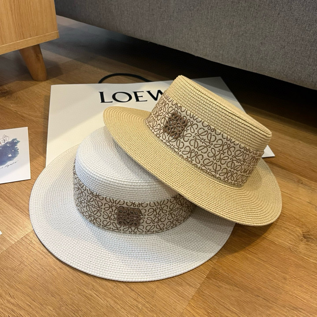 P

ＬＯＥＷＥ罗意威新款平顶草帽，礼帽，头围57cm