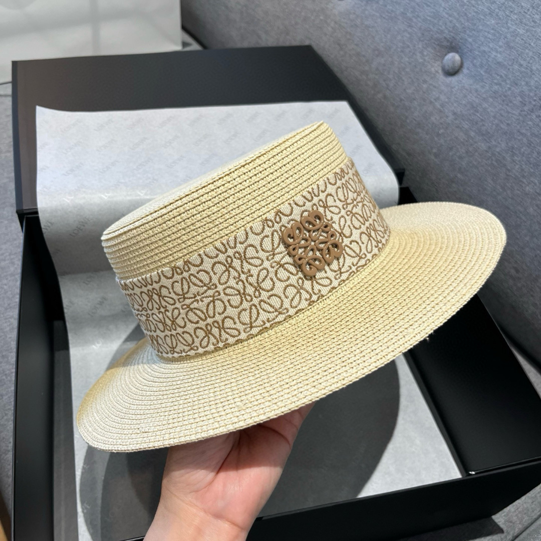 P

ＬＯＥＷＥ罗意威新款平顶草帽，礼帽，头围57cm