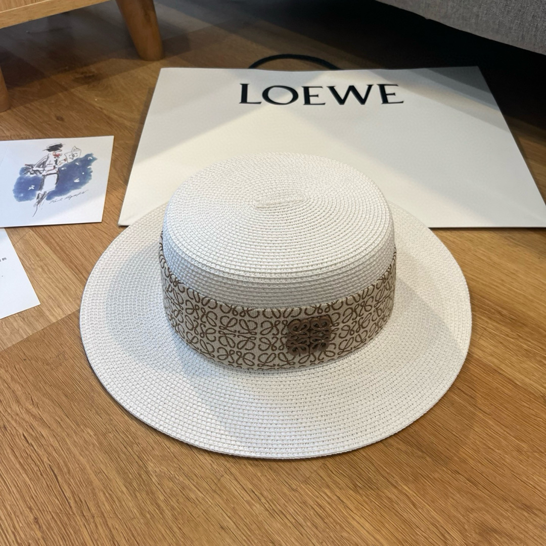 P

ＬＯＥＷＥ罗意威新款平顶草帽，礼帽，头围57cm