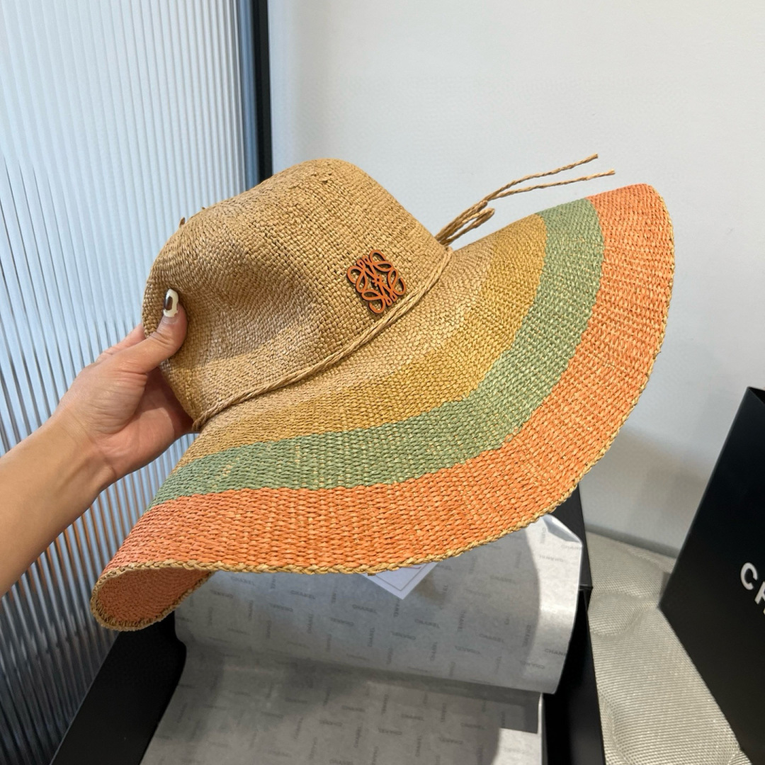P

ＬＯＥＷＥ罗意威 新款草帽，手工钩织草编帽，大帽檐草帽，遮阳沙滩帽可折叠，携带方便，头围57cm