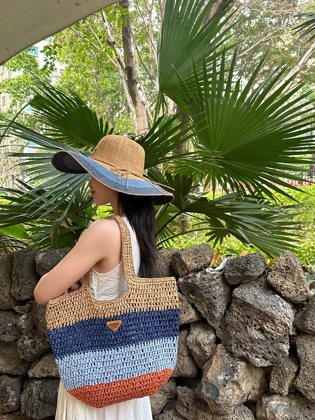 NO:227040,PRADA Prada straw woven bag, internet celebrity shoulder bag, official website synchronous hat straw hat fisherman hat baseball hat, hat, prada, prada, espadrilles, espadrilles, shoulder bags, hats19860909PRADA普拉达草编包,网红款单肩包,官网同步帽子草帽渔夫帽棒球帽,帽子,prada,prada,espadrilles,espadrilles,shoulder bags,hats,hat