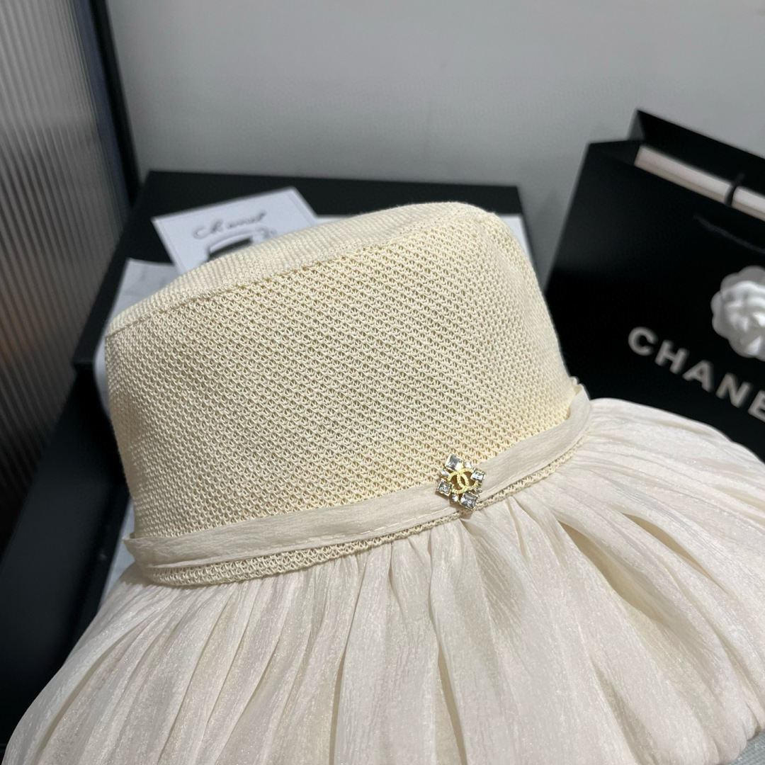 P

Chanel香奈儿新款灯笼帽，遮阳帽，可折叠，头围57cm