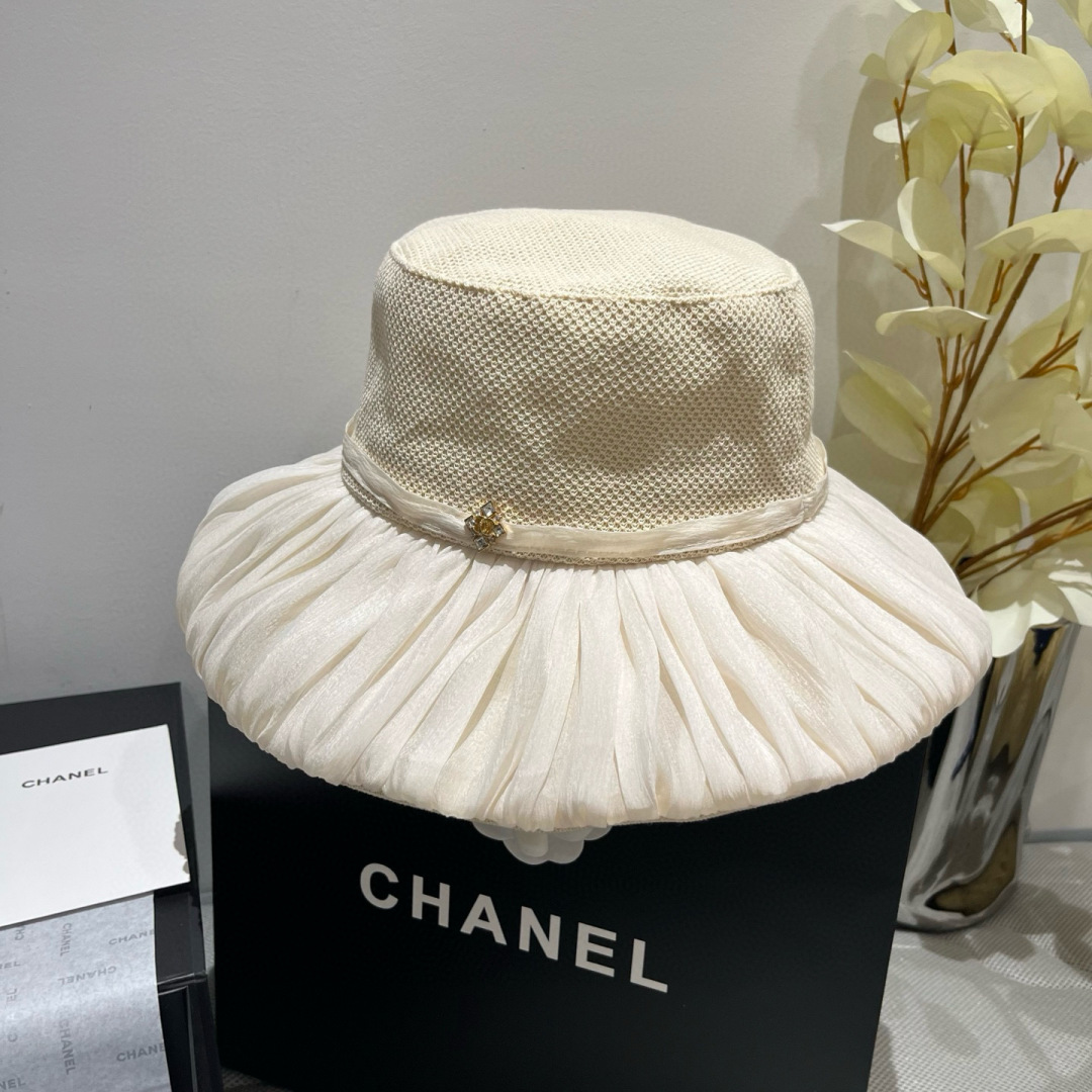 P

Chanel香奈儿新款灯笼帽，遮阳帽，可折叠，头围57cm