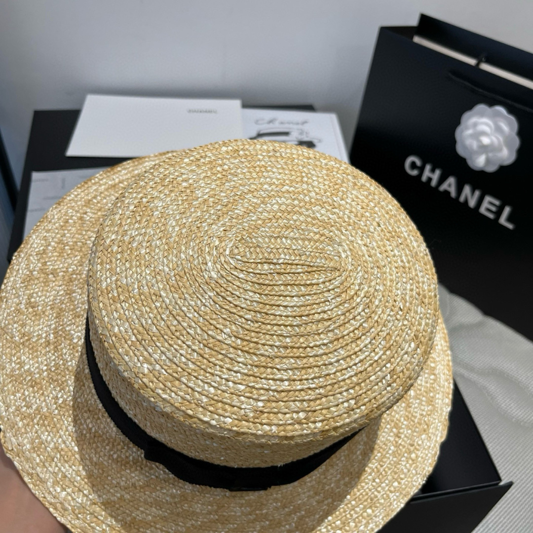 P

Chanel香奈儿官方款平顶小礼帽，麦杆草制作，头围57cm